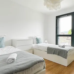  Apartment Capucins 2 400 M Du Centre France